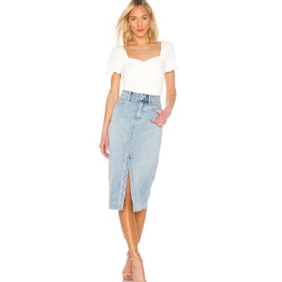 Free People Dresses & Skirts - 🆕FREE PEOPLE Wilshire Denim Skirt In Light Denim